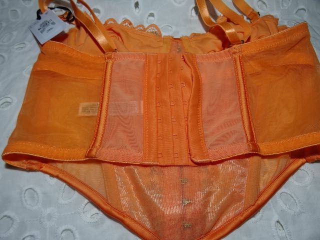 Primark piękny polgorset pomarańcz 70 A