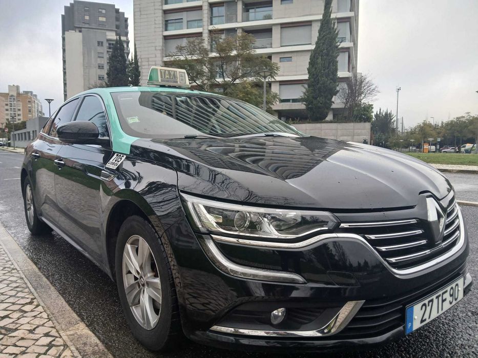Empresa com licença Taxi em Lisboa e viatura