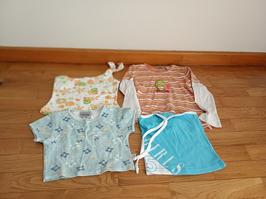 Lote de 24 peças de menina 4- 5 anos