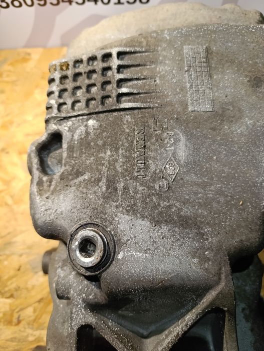 Піддон 1.5 к9к кенго, Меган, Сценік