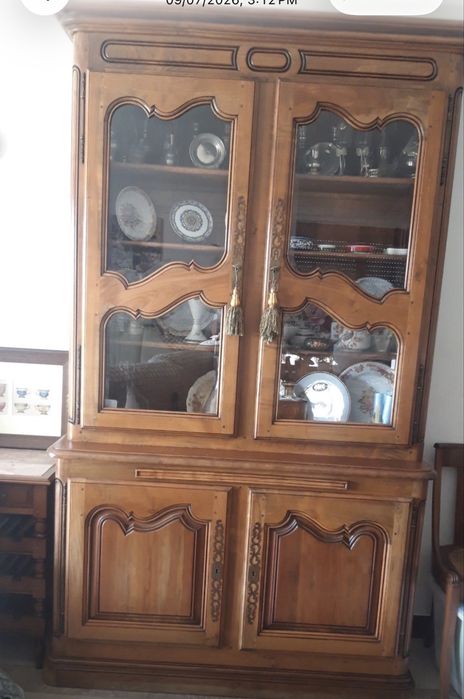Vários móveis para sala de jantar/estar de qualidade