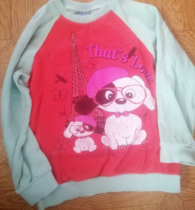 Віддам нові шапочки на дівчинку