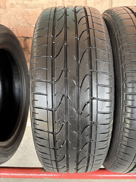 Пара літніх шин 225/45R19 Bridgestone