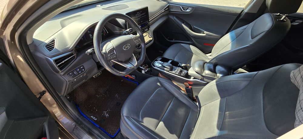 Супер електро автомобіль Хюндай Іонік