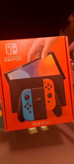 Nintendo Switch OLED - Como nova