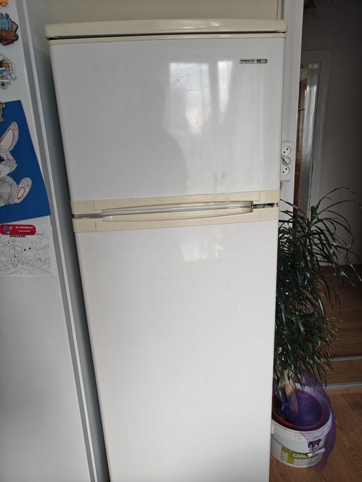 Продам холодильник Beko