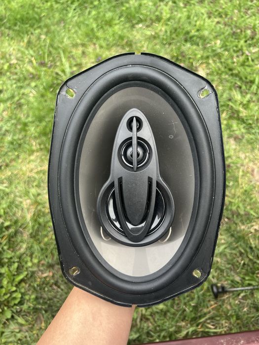 Продам колонки CELSIOR CS6940