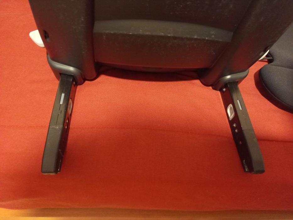Cadeira Auto iZi da BeSafe com Isofix