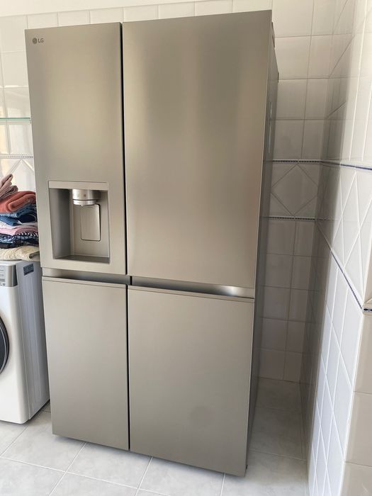 Frigorífico Americano LG semi-novo