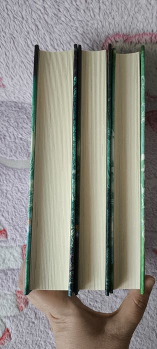 Алея дівчина води: Поклик глибин, Барви моря, Таємниці океанів