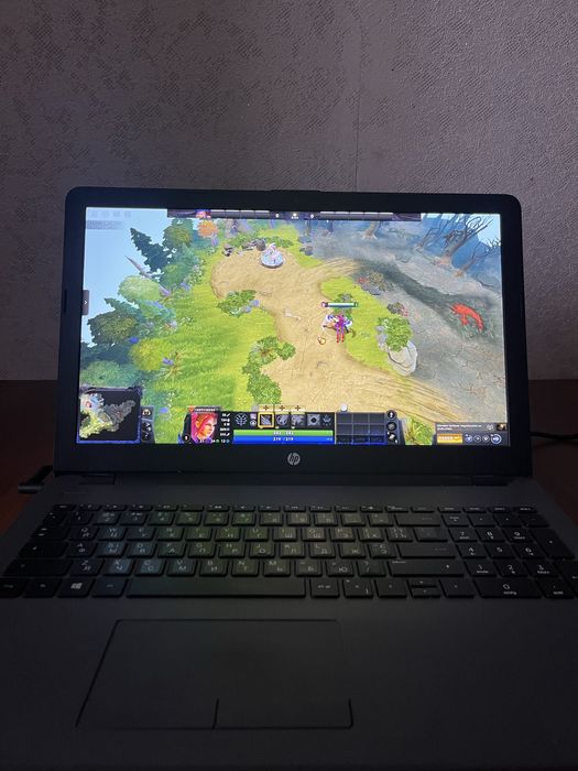 Бюджетний ноутбук HP/   Intel Core i5-7200U CPU / 16gb / 512 ssd