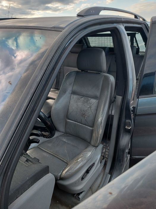 BMW X5 (E53) 3.0 D - Caixa Automática