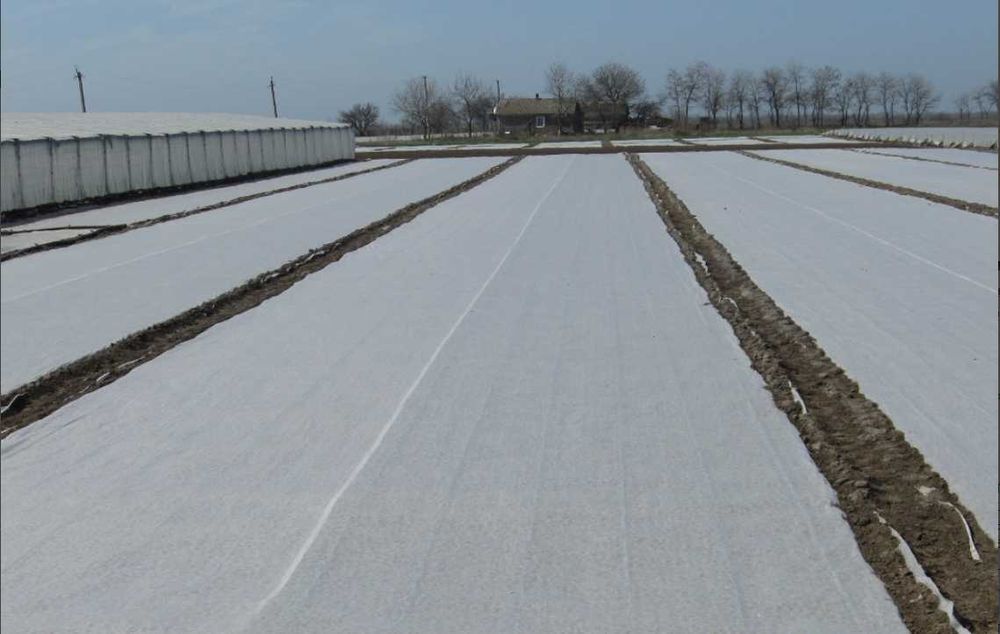 АГРОВОЛОКНО Укривне біле та чорне Мульча/Спанбонд/П-17 до П-50/Є ОПТ