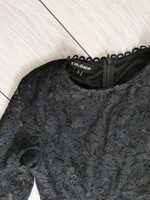 Czarna sukienka z koronki elegancka sukienka L