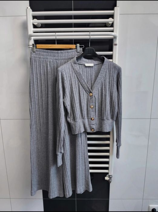 Komplet sweterkowy Lady Drama rozmiar 2 M/L wiskoza rozpinany sweter k