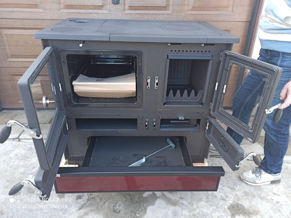 Magnum kuchnia żeliwna z piekarnikiem, wiśniowa, prawa