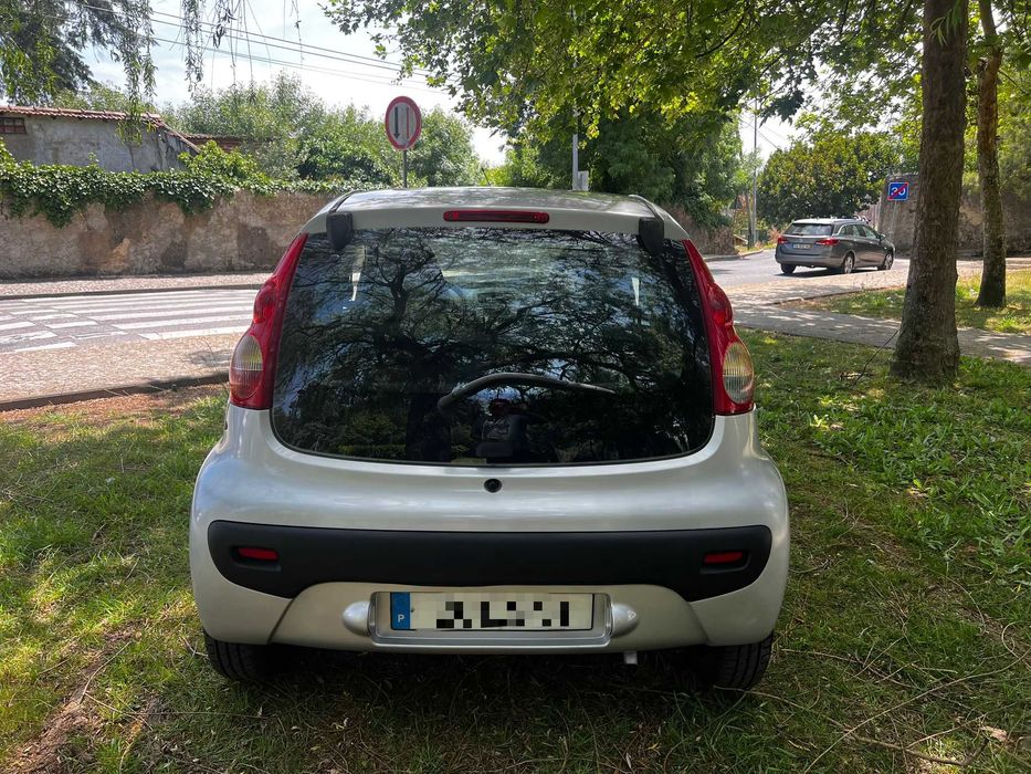 Peugeot 107 1.0 Exclusive (1 Dono) SÓ 160.000 KMS Reais - Impecável