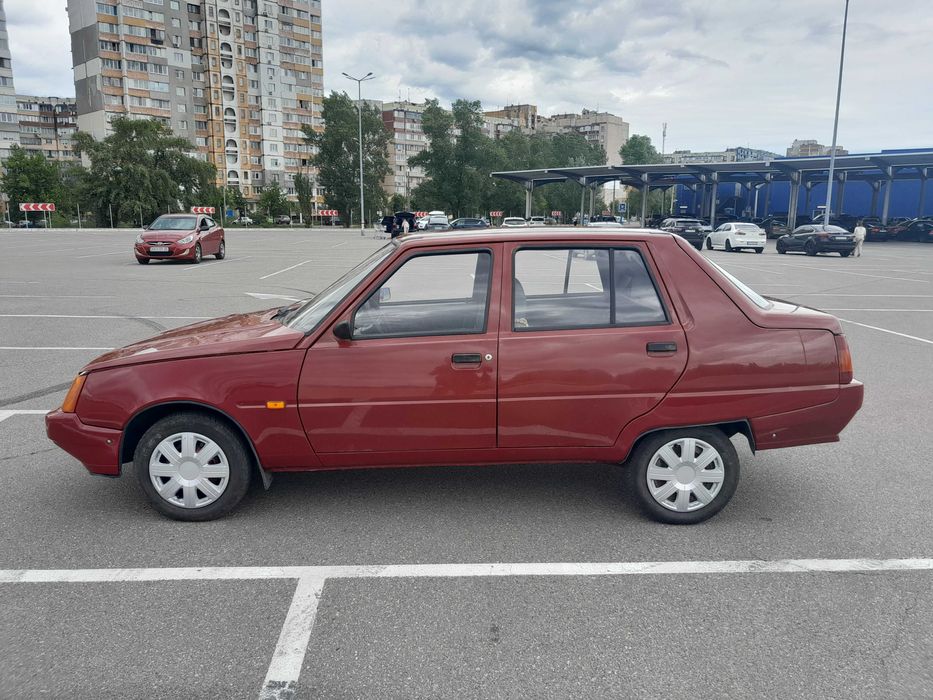 Заз Славута 1103. 2010 рік.1.3 Інжектор .пробіг 48 тис