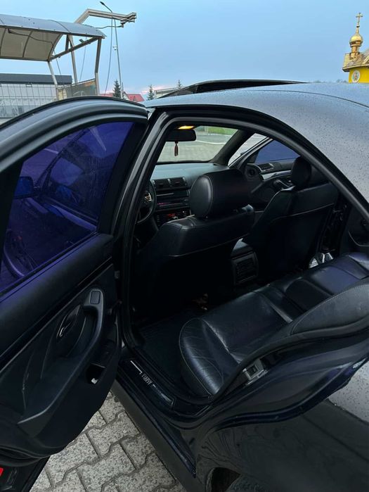 Продам Bmw E39 525і