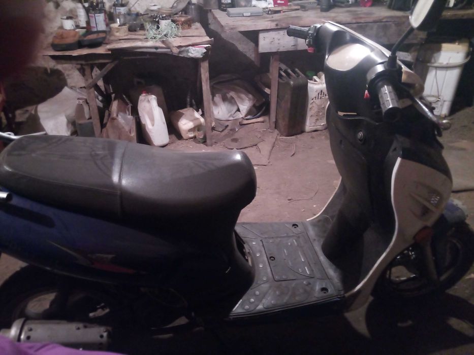 Продам скутер недорого