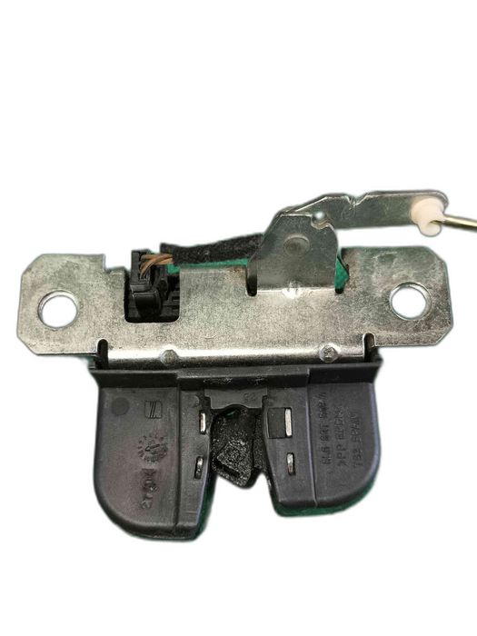 Fechadura / Fecho da Mala 6L6827505A - SEAT IBIZA III