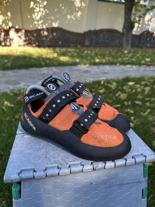 Скельники, скальники Scarpa Veloce