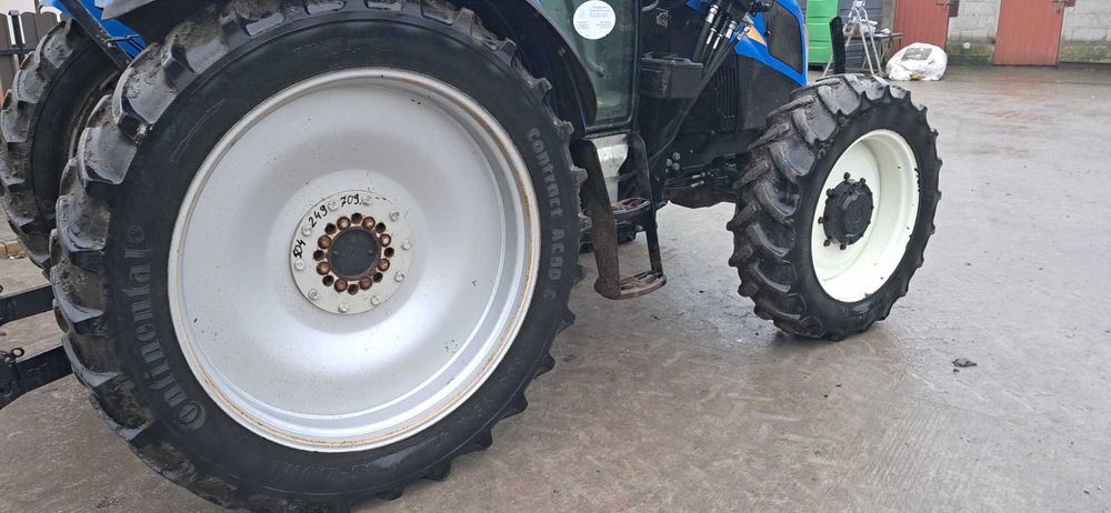 Koła wąskie do międzyrzędzi kukurydziano/buraczane New Holland Case