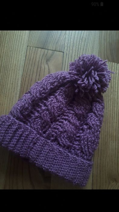 Wrzosowa nowa czapka zimowa damska handmade 
Per