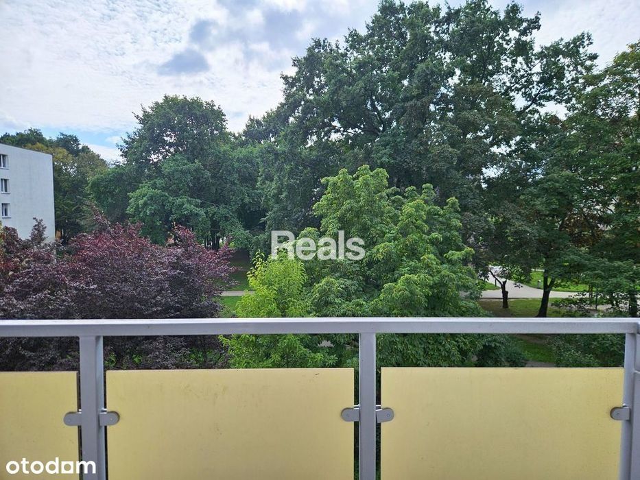 Bródno 2 pokoje dwustronne duży balkon 7 min Metro