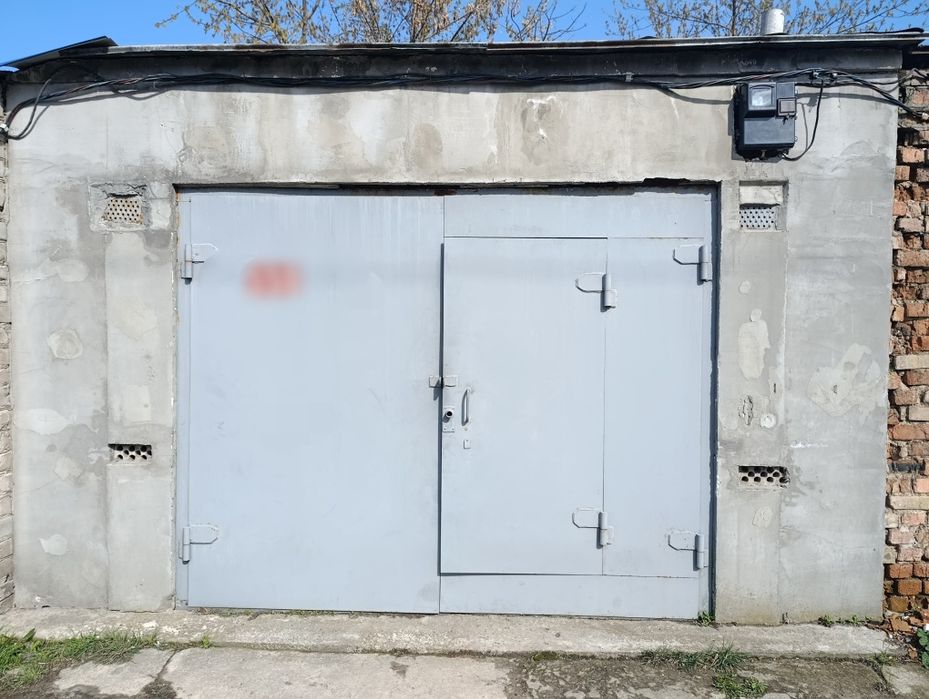 Продам капітальний гараж в ГК «Лада»