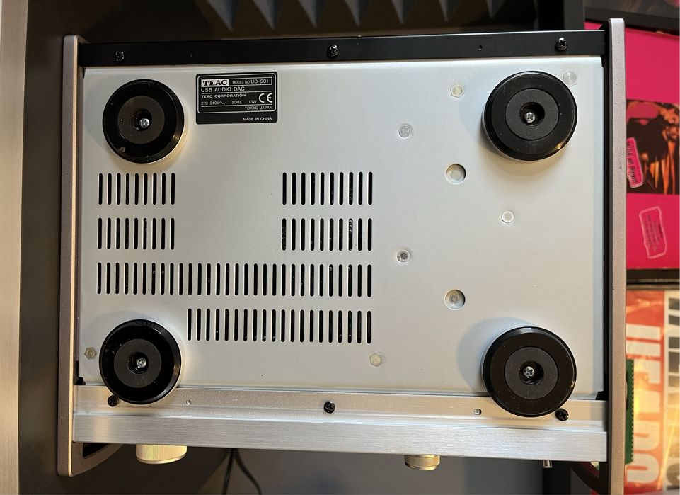 TEAC - UD-501 DAC - Digital Analog Converter