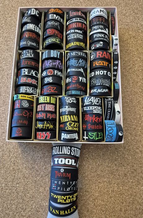 Pulseiras de Bandas Rock, Metal e Pop (Novos)