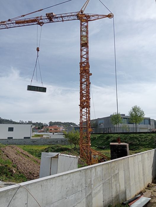 Grua potain 215 DO