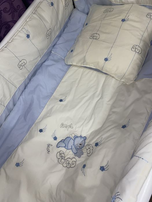 Текстиль у дитяче ліжечко