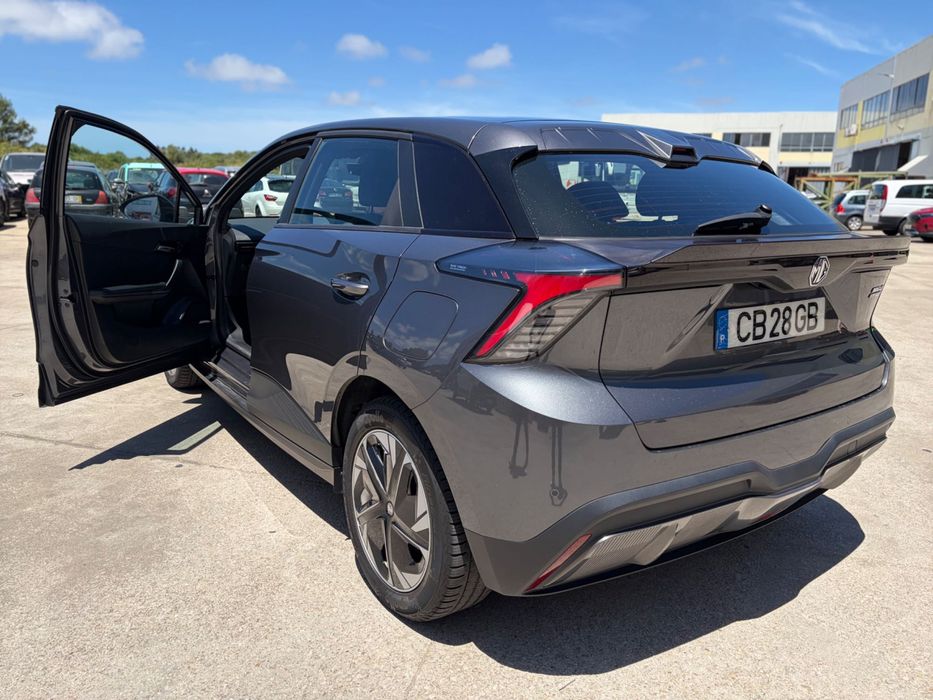 MG MG4 Dezembro de 2023 170cv