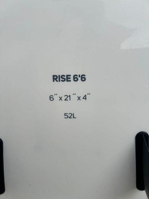 Prancha soft smi-nova com quilhas incluidas. Indicada para iniciantes.