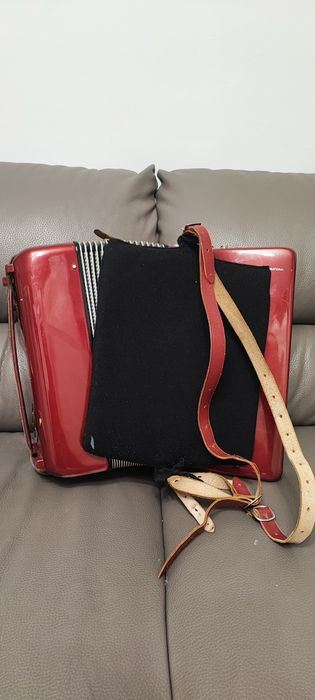 Akordeon hohner student IV N
