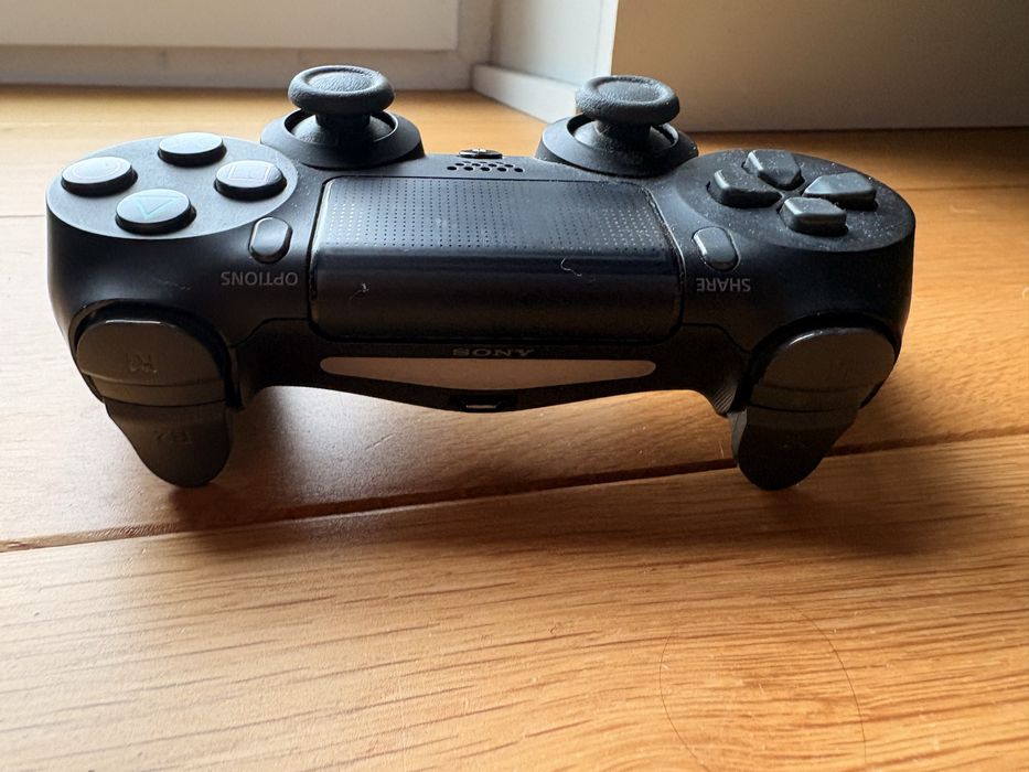 Kontroler Sony Dualshock  4