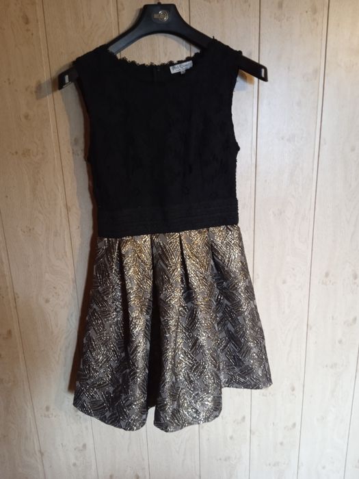 Sukienka czarno złota