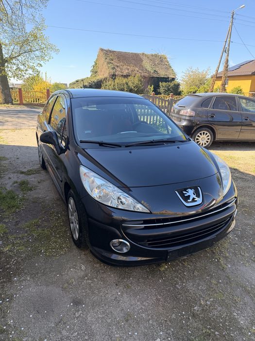 Peugoet 207 1.4b 88km zadbany