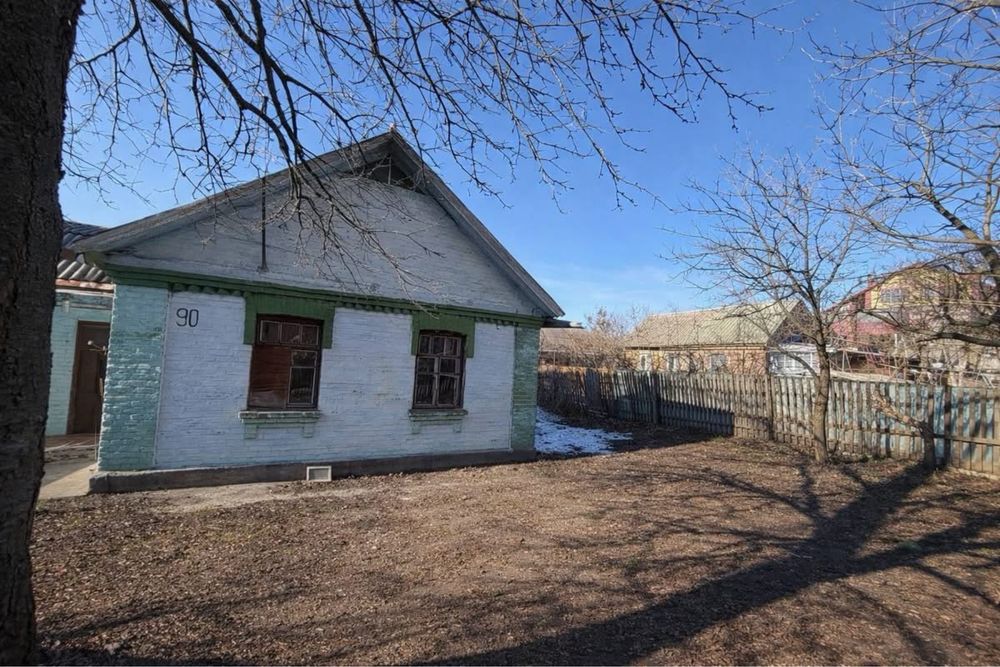 Терміново! Продам частину будинку з гаражем у Вінниці