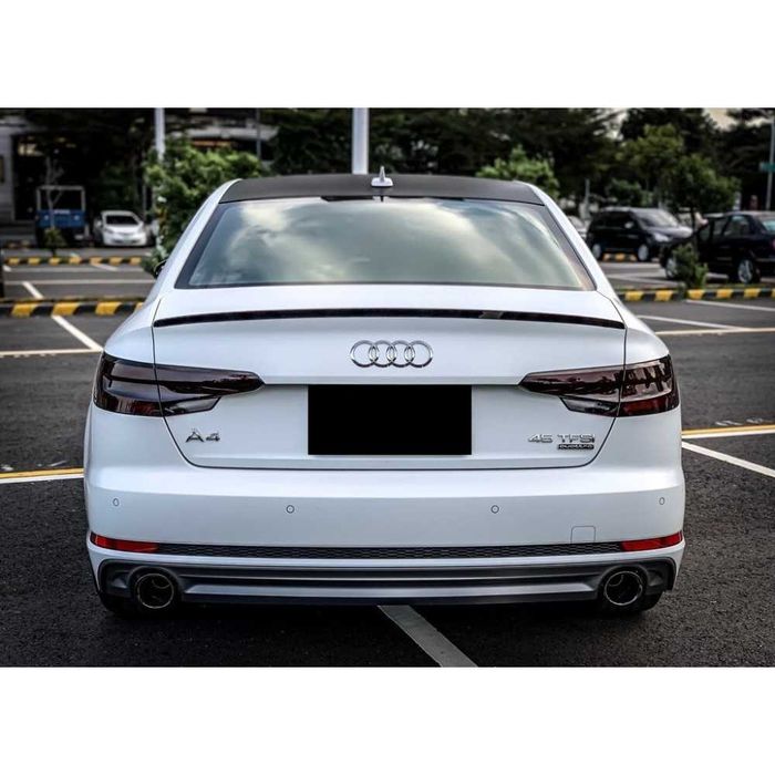 Спойлер Audi A4 B9 (2015-2025) в стилі S-line (чорний глянець)