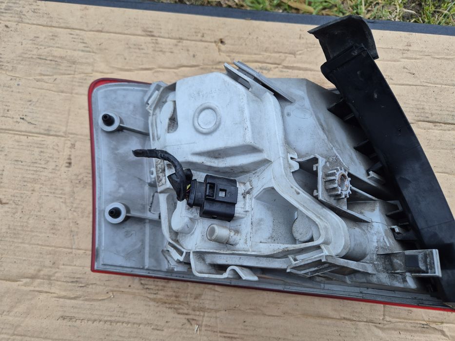 Lampa tylna prawa Audi A4 B7 Avant