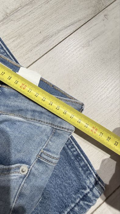 Продам джинсы Zara 34 , House 32 (клеш), mango 34
