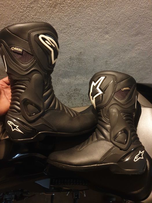 Luvas e botas alpinestars