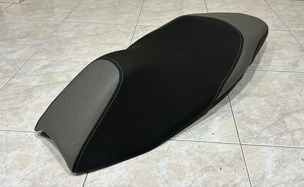 Banco mota Honda PCX 2021 a 2024 (velho por novo)