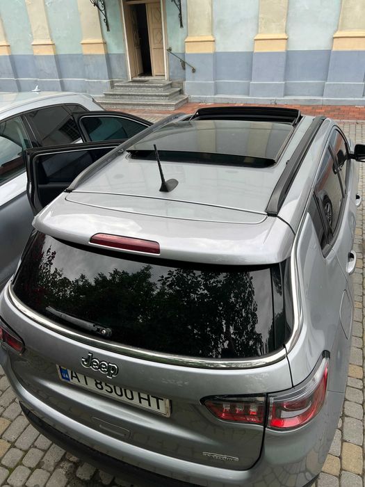 Jeep Compass Latitude 2020 Gray 2.4L