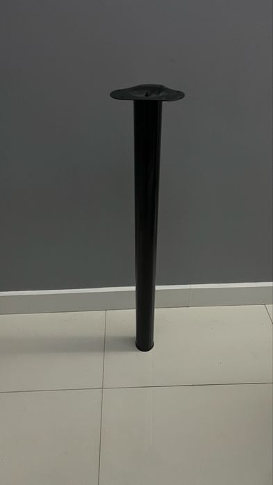 Czarna noga do biurka 82,5cm