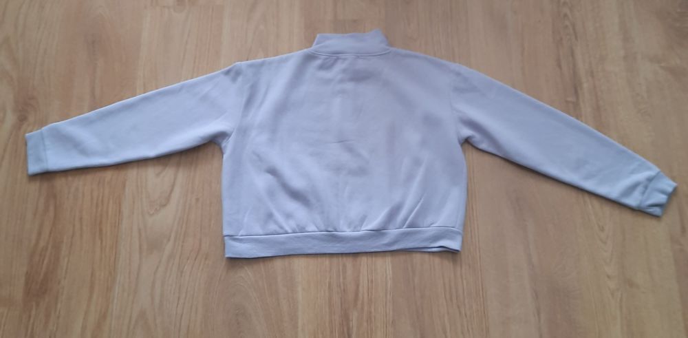 Fioletowa bluza z zamkiem