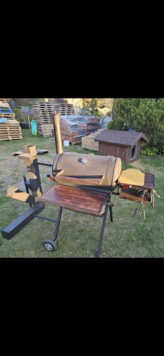 Grill węglowy, wędzarnia + piec rakietowy